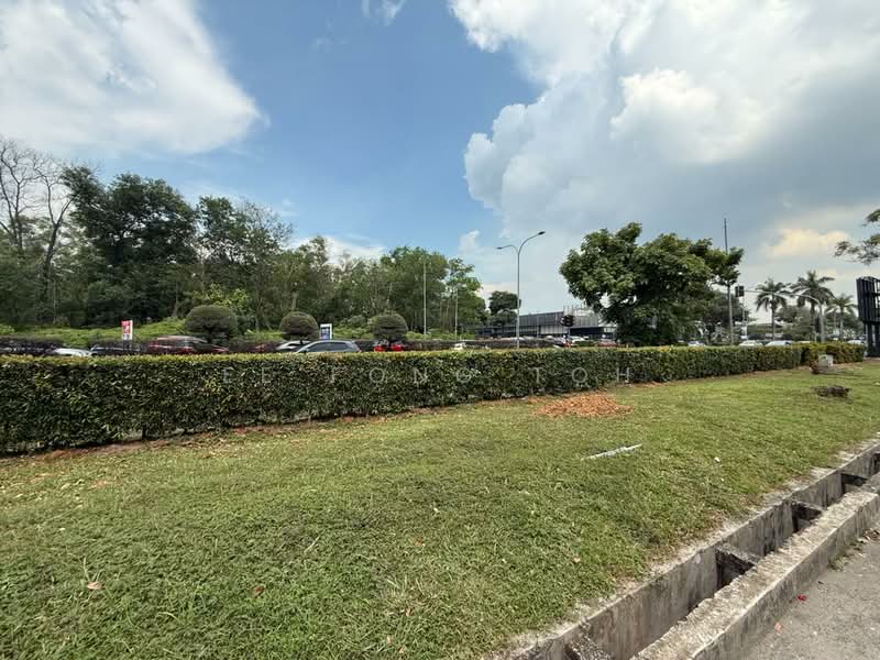 Shop / Office for Sale in Bandar Baru Permas Jaya (Permas Jaya) - Ee Fong Toh - Exterior - PropertyGuru.com.my