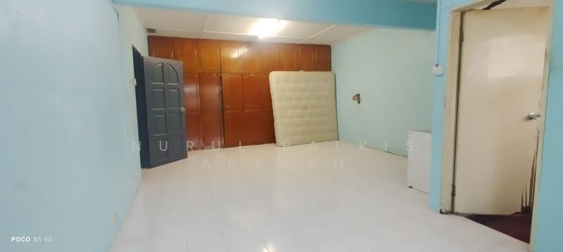 Rumah Banglo untuk Dijual di Kampung Tunku (Petaling Jaya) - Nurul Balkis Arshad - Bedroom - PropertyGuru.com.my