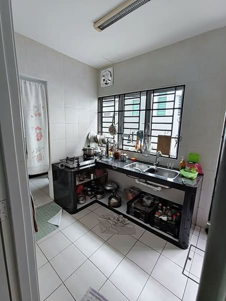 2-storey Terraced House for Sale in Iskandar Puteri (Nusajaya) (Johor) - Joey Chiew - Kitchen - PropertyGuru.com.my