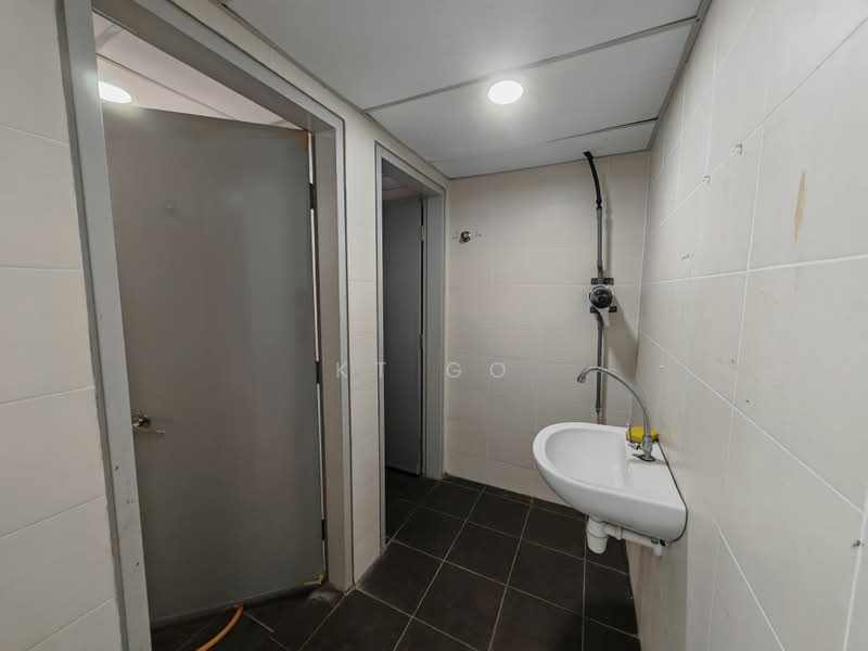 Shop for Rent in Bandar Puteri Puchong (Puchong) - KT Go - Bathroom - PropertyGuru.com.my