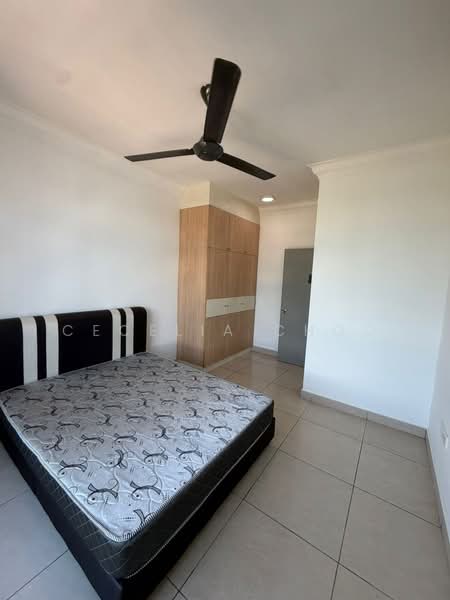 Servis Apartment untuk Disewa di Pangsapuri Tanah Emas (Golden Sands) - Cecelia Choo - Bedroom - PropertyGuru.com.my