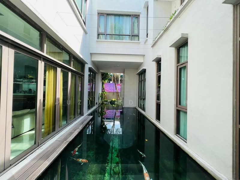 Bungalow for Sale in Seksyen 7 (Shah Alam) - Fauzi Abdullah - Exterior - PropertyGuru.com.my