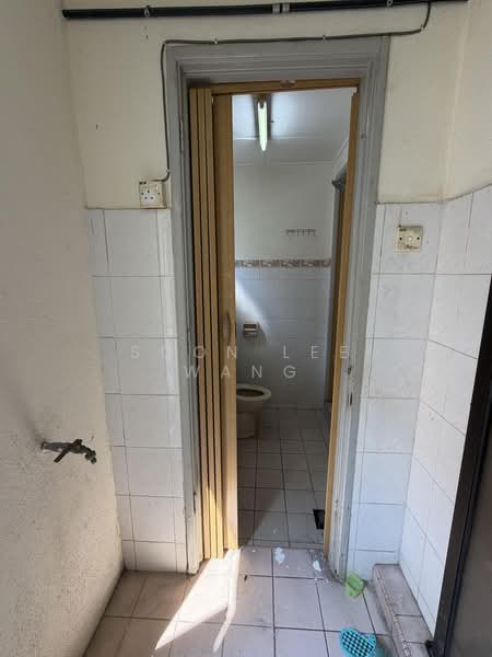 2-storey Terraced House for Sale in Bandar Utama (Selangor) - Sandra Wang - Bathroom - PropertyGuru.com.my