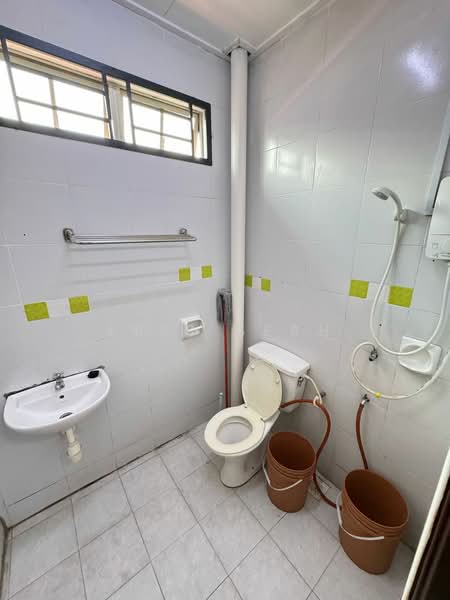 2-storey Terraced House for Rent in Johor Bahru (Johor) - Eric Seah - Bathroom - PropertyGuru.com.my
