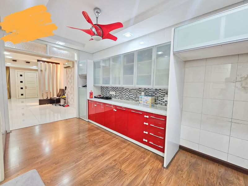 2.5-storey Terraced House for Sale in Putra Heights (Subang Jaya) - Nobeille Chung - Kitchen - PropertyGuru.com.my
