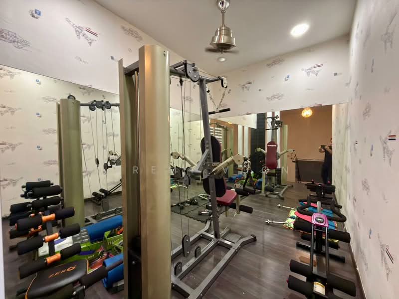 Rumah Teres 3 Tingkat untuk Dijual di Bandar Seri Alam (Masai) - Jeremy Voon - Gym - PropertyGuru.com.my