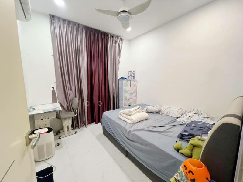 Rumah Teres 2 Tingkat untuk Dijual di Bandar Baru Permas Jaya (Permas Jaya) - Nico Chong - Bedroom - PropertyGuru.com.my