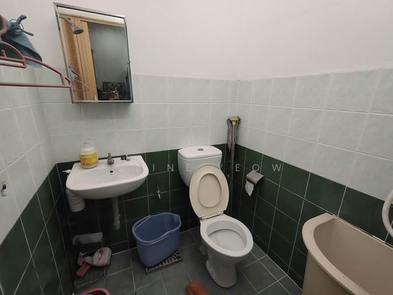 Rumah Teres 1 Tingkat untuk Dijual di Panorama Lapangan Perdana (Ipoh) - Joline YEOW - Bathroom - PropertyGuru.com.my