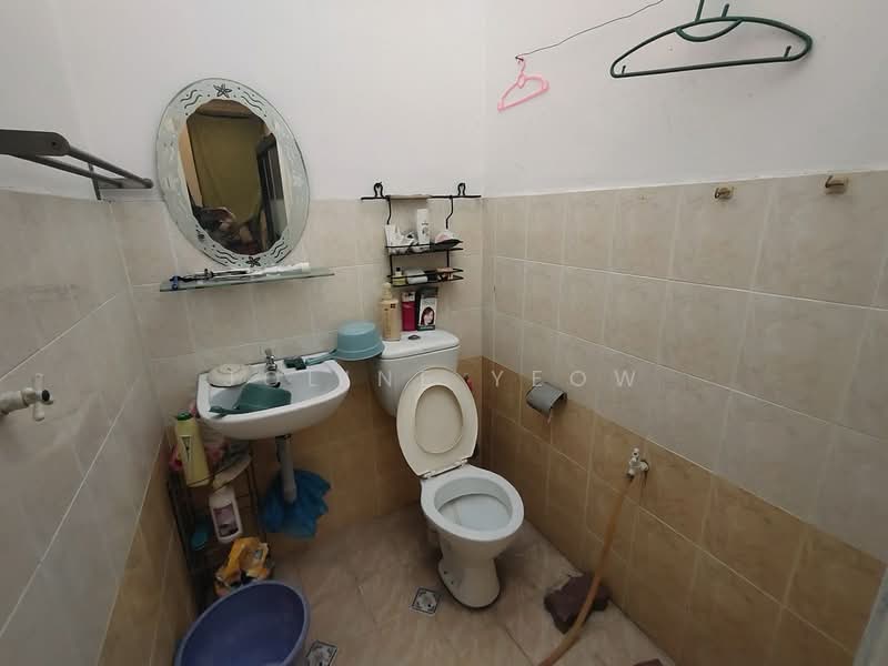 Rumah Teres 1 Tingkat untuk Dijual di Panorama Lapangan Perdana (Ipoh) - Joline YEOW - Bathroom - PropertyGuru.com.my