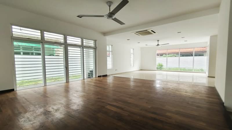 Rumah Berkembar untuk Disewa di Iskandar Puteri (Nusajaya) (Johor) - Kelvin Chee - Living Room - PropertyGuru.com.my