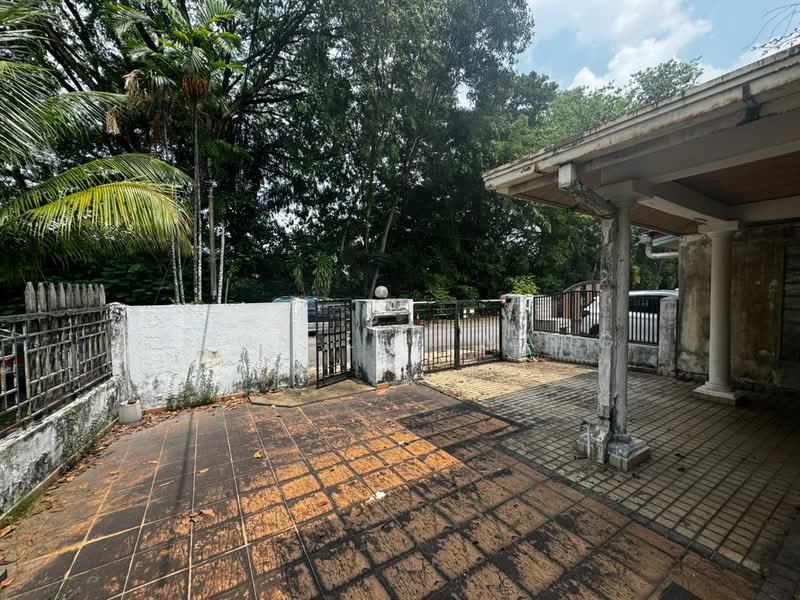 Rumah Teres 2 Tingkat untuk Dijual di Bandar Utama (Selangor) - Soon Lee Wang - Exterior - PropertyGuru.com.my