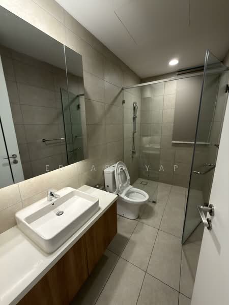 Servis Apartment untuk Disewa di Kami - Edward Yap - Bathroom - PropertyGuru.com.my
