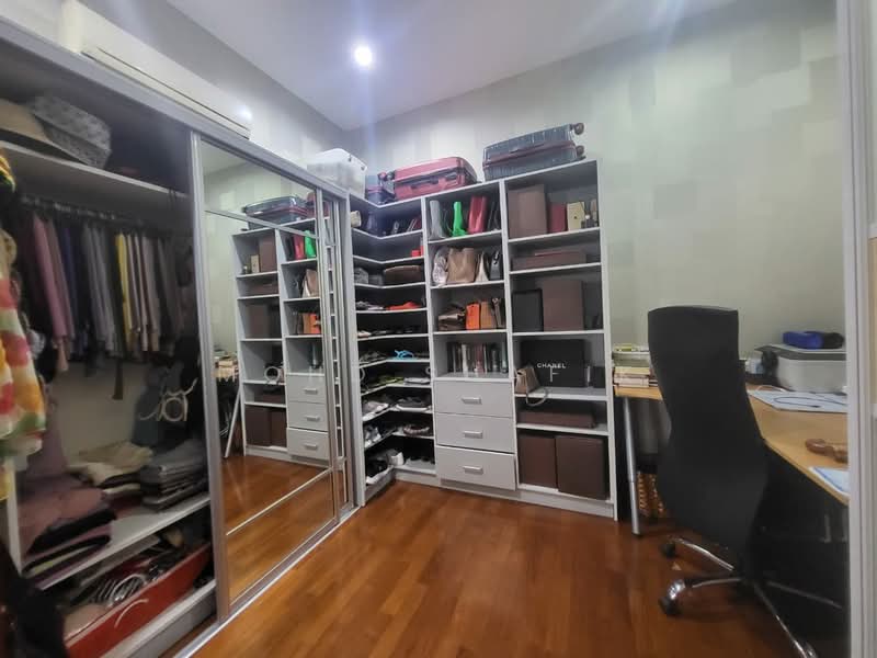 Rumah Berkembar untuk Dijual di Kota Kemuning (Shah Alam) - Mohd Shafik - Interior - PropertyGuru.com.my