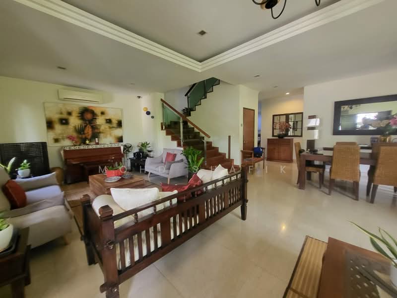 Rumah Berkembar untuk Dijual di Kota Kemuning (Shah Alam) - Mohd Shafik - Living Room - PropertyGuru.com.my