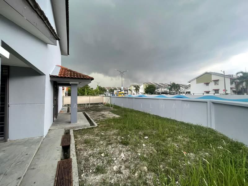 2-storey Terraced House for Sale in Puchong (Selangor) - Syamsul Ilham - Exterior - PropertyGuru.com.my