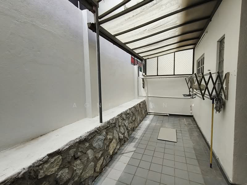 Rumah Teres 2 Tingkat untuk Dijual di Taman Desa (Kuala Lumpur) - Agnes Tan - Exterior - PropertyGuru.com.my
