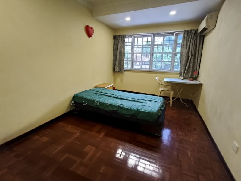 Rumah Teres 2 Tingkat untuk Dijual di Taman Desa (Kuala Lumpur) - Agnes Tan - Bedroom - PropertyGuru.com.my