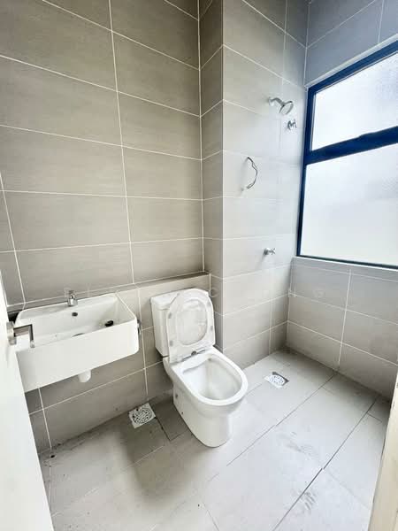 Semi-Detached House for Sale in Cheras (Selangor) - Eldon Chong - Bathroom - PropertyGuru.com.my