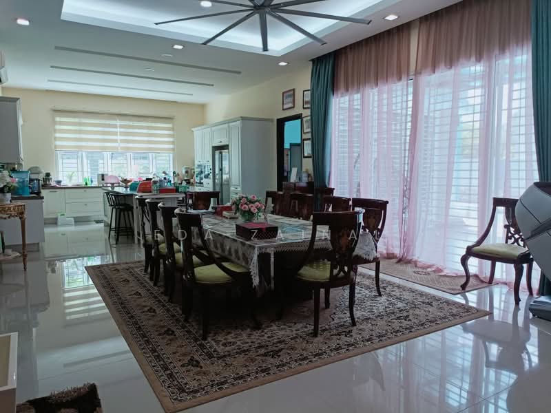 Rumah Banglo untuk Dijual di Ampang (Selangor) - Eda Zainal - Dining Room - PropertyGuru.com.my