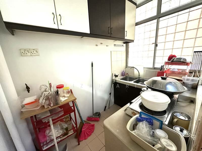 Apartment for Sale at Pandan Utama Apartment - Masnizah Arifin - Kitchen - PropertyGuru.com.my