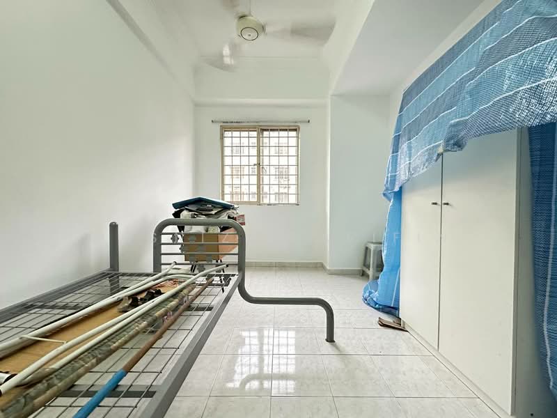 Apartment for Sale at Pandan Utama Apartment - Masnizah Arifin - Bedroom - PropertyGuru.com.my