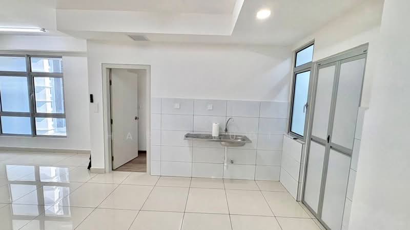 Servis Apartment untuk Disewa di MIRAI Residences - Hasif Ludin - Kitchen - PropertyGuru.com.my