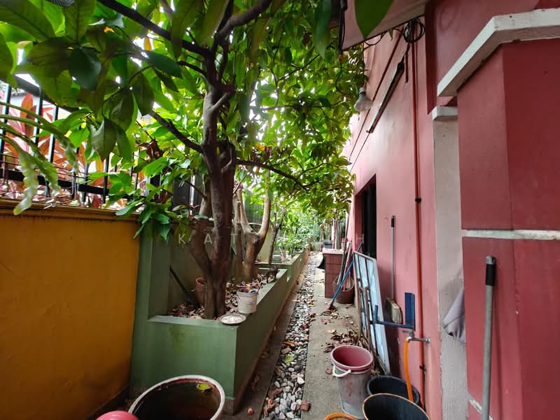 Bungalow for Sale in Petaling Jaya (Selangor) - KAT NEOH - Exterior - PropertyGuru.com.my