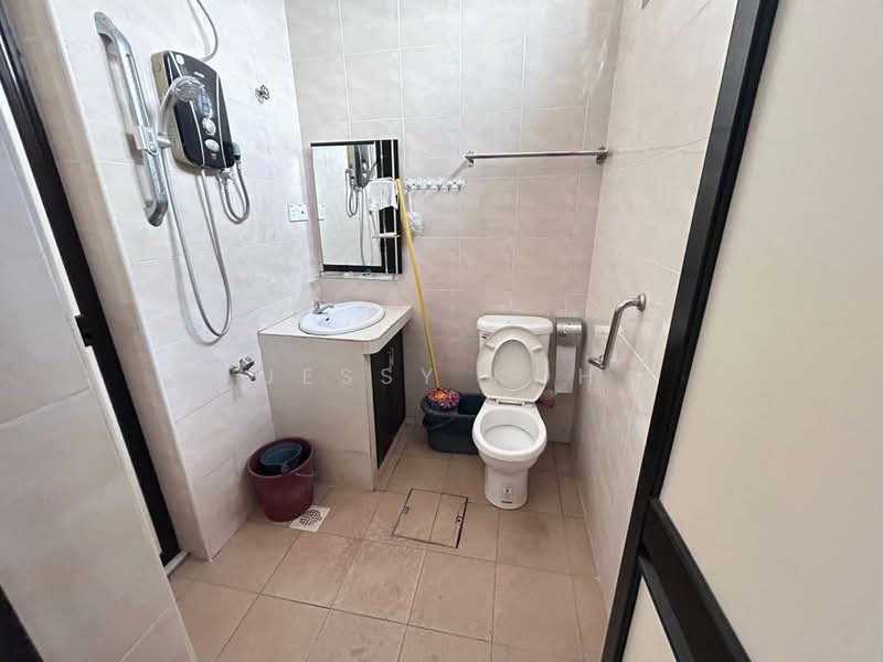 2.5-storey Terraced House for Rent in Taman Setia Indah (Tebrau) - Jessy Koh - Bathroom - PropertyGuru.com.my