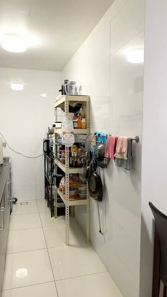 Servis Apartment untuk Dijual di Epic Residence - Satish Kumar - Kitchen - PropertyGuru.com.my