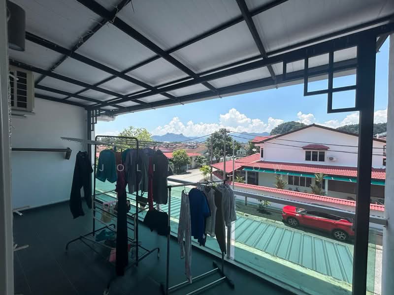 2-storey Terraced House for Sale in Taman Sri Rapat (Ipoh) - Joline YEOW - Balcony - PropertyGuru.com.my