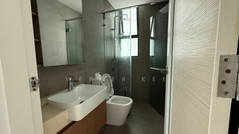 Servis Apartment untuk Disewa di The M @ Medini Macrolink - Werner Kee - Bathroom - PropertyGuru.com.my