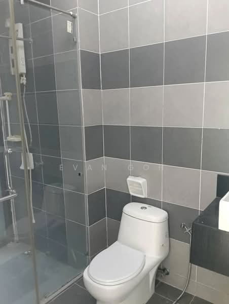 Rumah Teres 2.5 Tingkat untuk Dijual di Taman Putra Impiana (Puchong) - Evan Goh - Bathroom - PropertyGuru.com.my