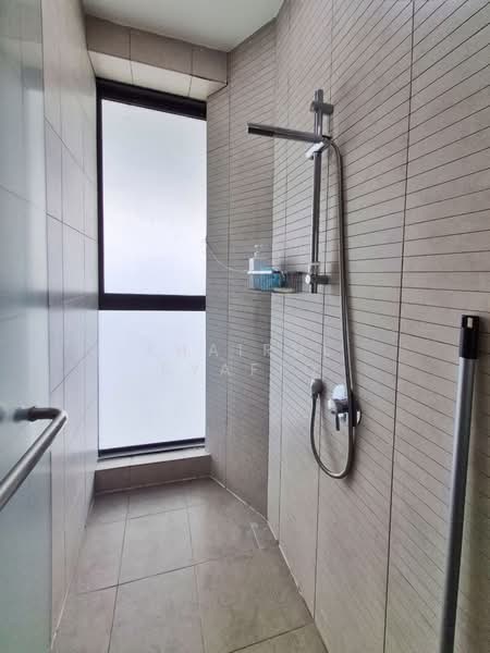 Servis Apartment untuk Dijual di Setia SKY Residences - Khairul Syafiq - Bathroom - PropertyGuru.com.my