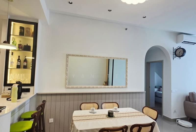 Servis Apartment untuk Disewa di Residensi Ava @ Kiara Bay - Ryan Tee - Dining Room - PropertyGuru.com.my