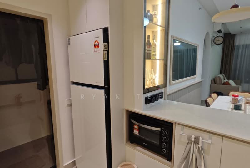 Servis Apartment untuk Disewa di Residensi Ava @ Kiara Bay - Ryan Tee - Kitchen - PropertyGuru.com.my