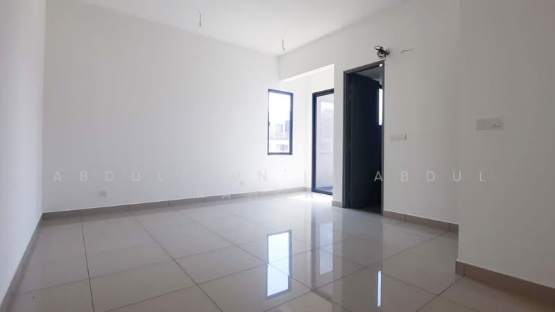 Untuk Dijual - Bandar Bukit Mahkota