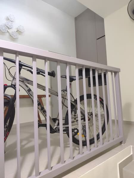 Rumah Kluster untuk Disewa di Setia Ecohill (Semenyih) - JX Chong - 1st Floor Family Hall with Wall Cabinet - PropertyGuru.com.my