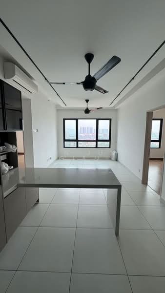 Servis Apartment untuk Disewa di The Tropika - Jin Jun Giam - Living Room - PropertyGuru.com.my