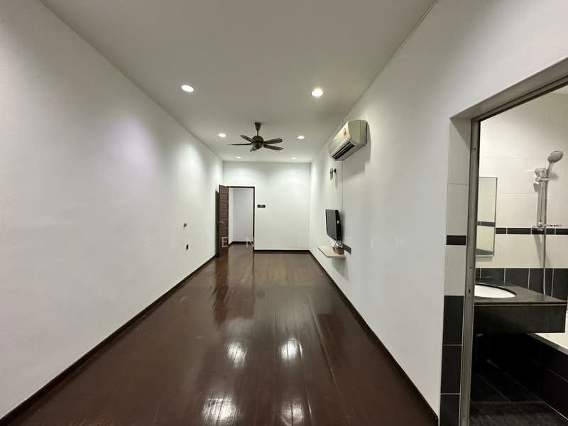 2-storey Terraced House for Rent in Island Glades (Jelutong) - SERENEN TEH - Interior - PropertyGuru.com.my