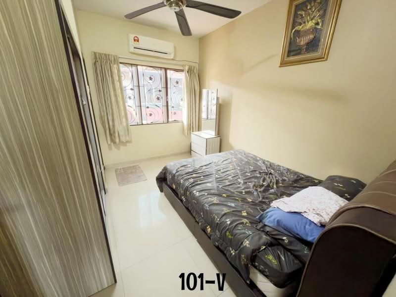 For Sale - Bandar Botanic