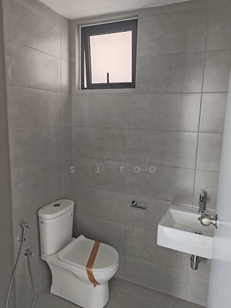 Kondominium untuk Dijual di The Terraces Condominium - S J Foo - Bathroom - PropertyGuru.com.my