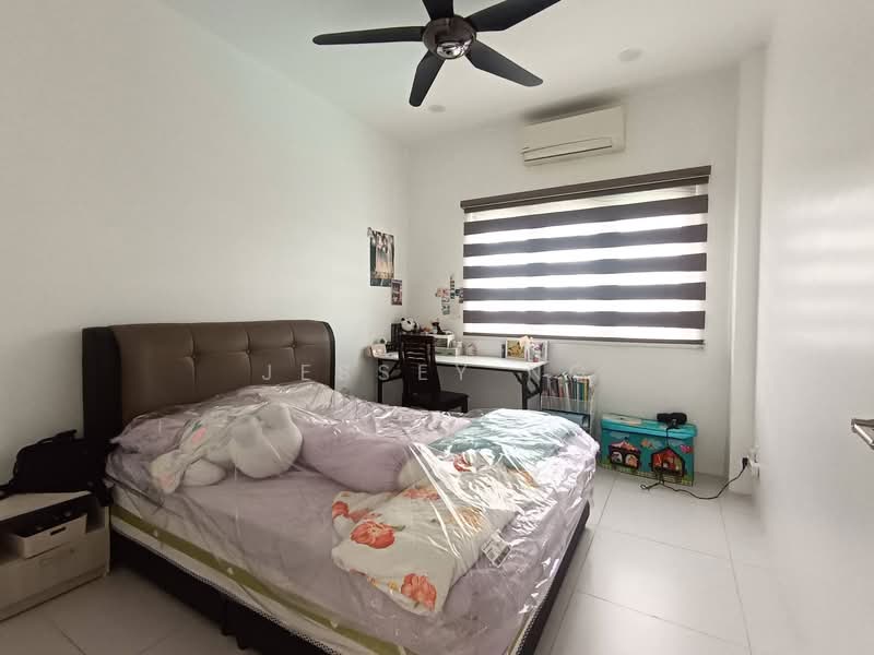 Kondominium untuk Dijual di Treetops Residence - Jessey Ng - Bedroom - PropertyGuru.com.my