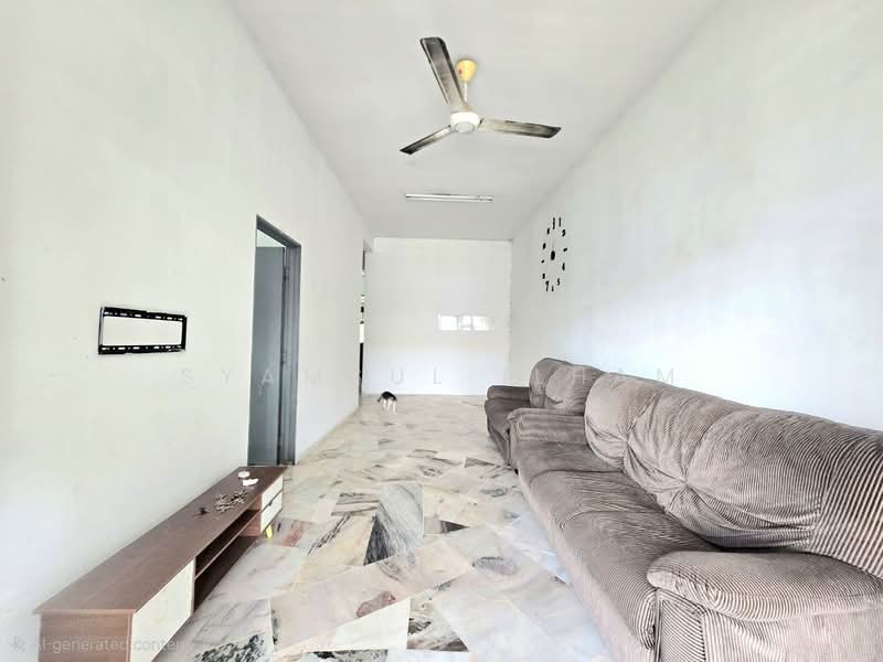 1-storey Terraced House for Sale in Shah Alam (Selangor) - Syamsul Ilham - Living Room - PropertyGuru.com.my