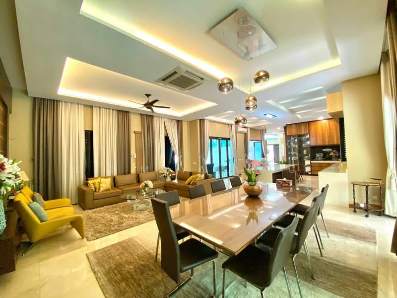 Bungalow for Sale in Ampang Jaya (Ampang) - Cik Maya Abdul - Living Room - PropertyGuru.com.my