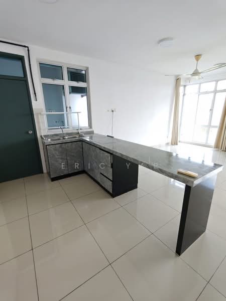 Service Residence for Rent at D'Ambience Residences (Pangsapuri Ikatan Flora) - ERIC YAP - Kitchen - PropertyGuru.com.my