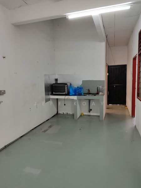 Terraced House for Rent in Taman Cegar (Simpang Ampat) - Jeff Koay - Kitchen - PropertyGuru.com.my