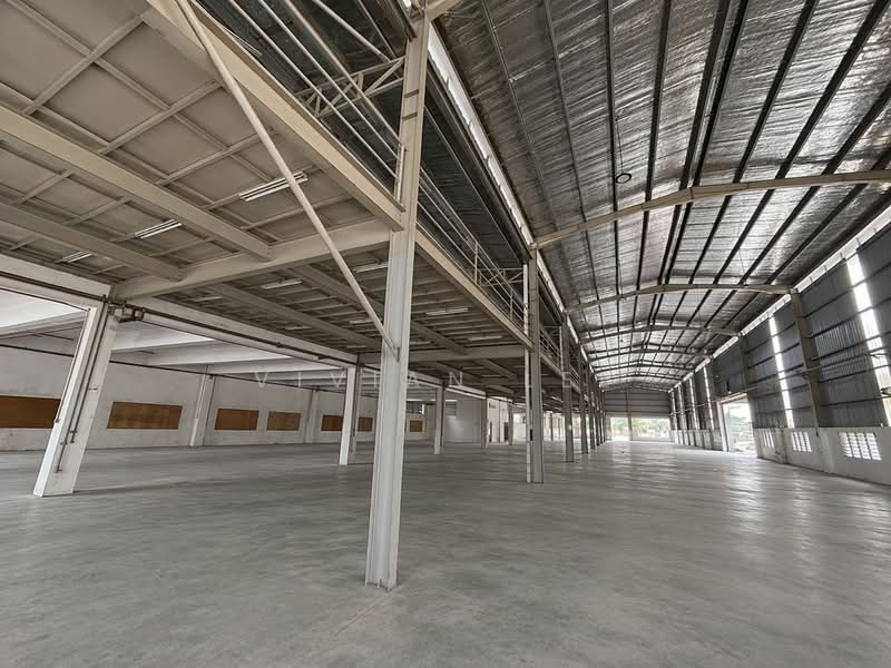 Detached Factory for Rent in Sungai Buloh (Selangor) - Vivian Lee - Interior - PropertyGuru.com.my