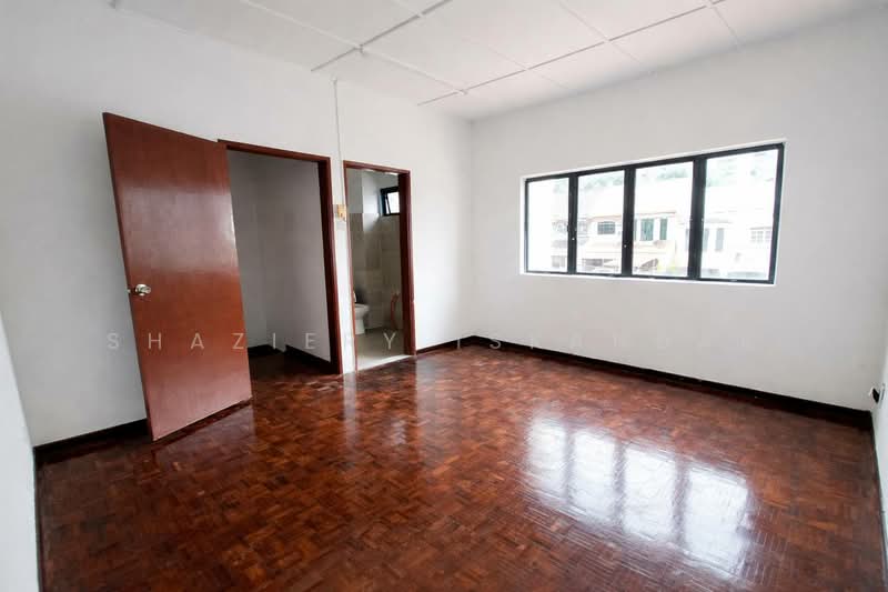 2-storey Terraced House for Sale in Seksyen 5 Wangsa Maju (Wangsa Maju) - Shaziery Iskandar - Interior - PropertyGuru.com.my