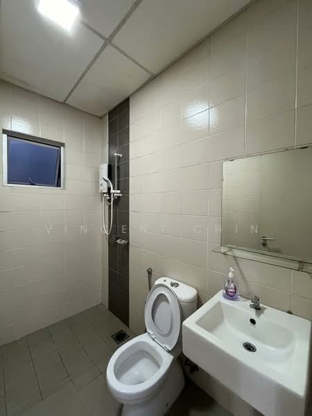 Servis Apartment untuk Disewa di I Residence - Vincent Chin - Bathroom - PropertyGuru.com.my