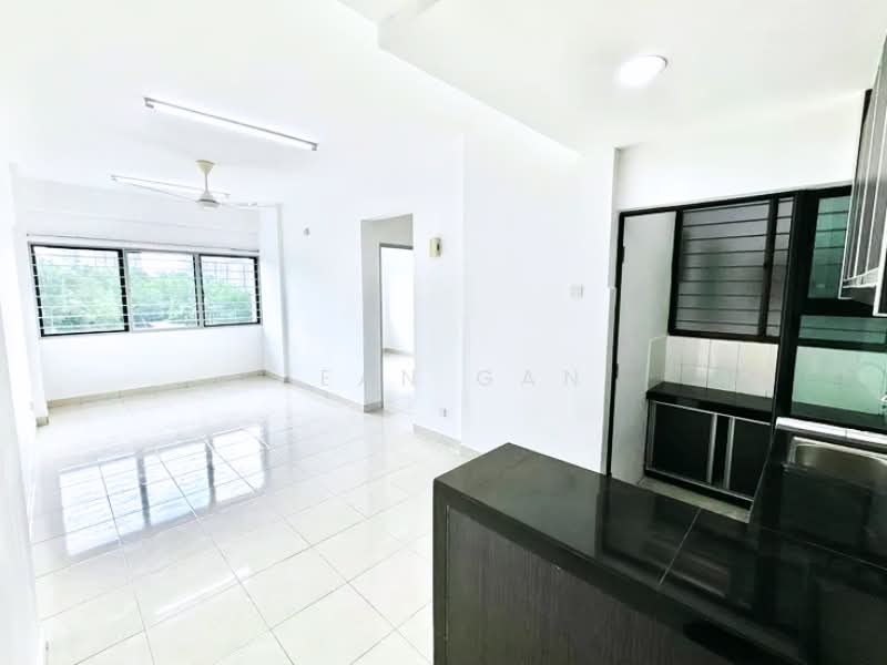 Apartment for Rent at Suria Rafflesia - Jean Gan - Living Room - PropertyGuru.com.my